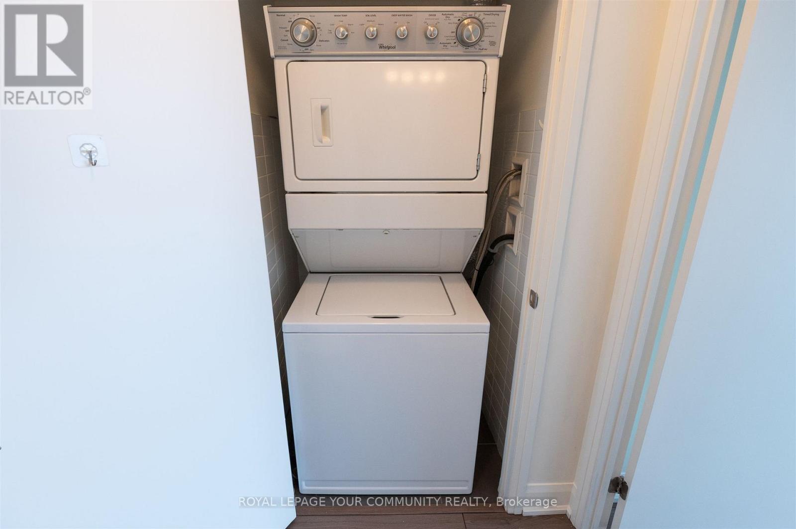 3306 - 2910 Highway 7 Road W, Vaughan, Ontario L4K 0G3 - Photo 36 - N12529162