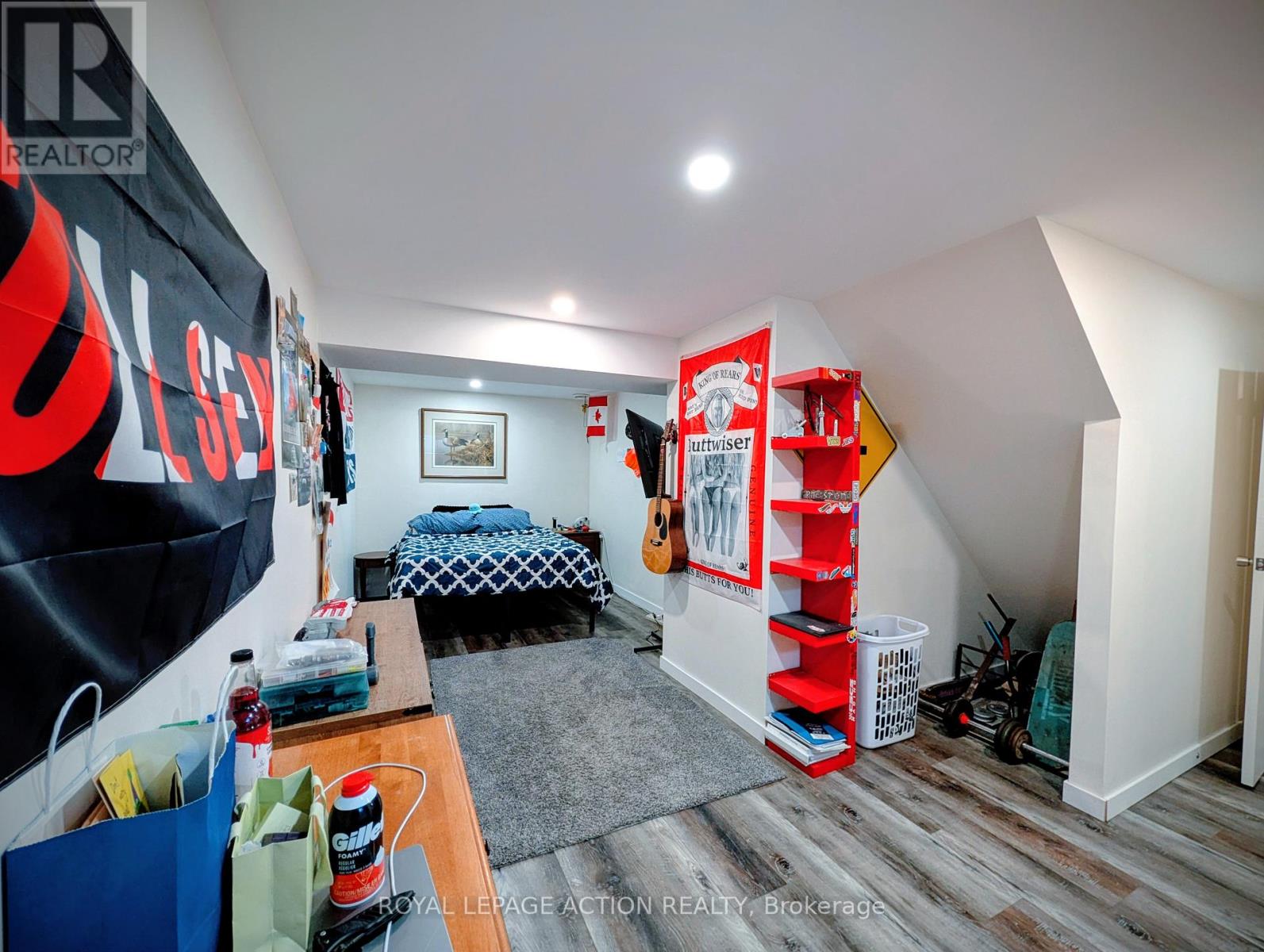 33 Dufferin Street, Brant, Ontario  N0E 1A0 - Photo 23 - X12579584