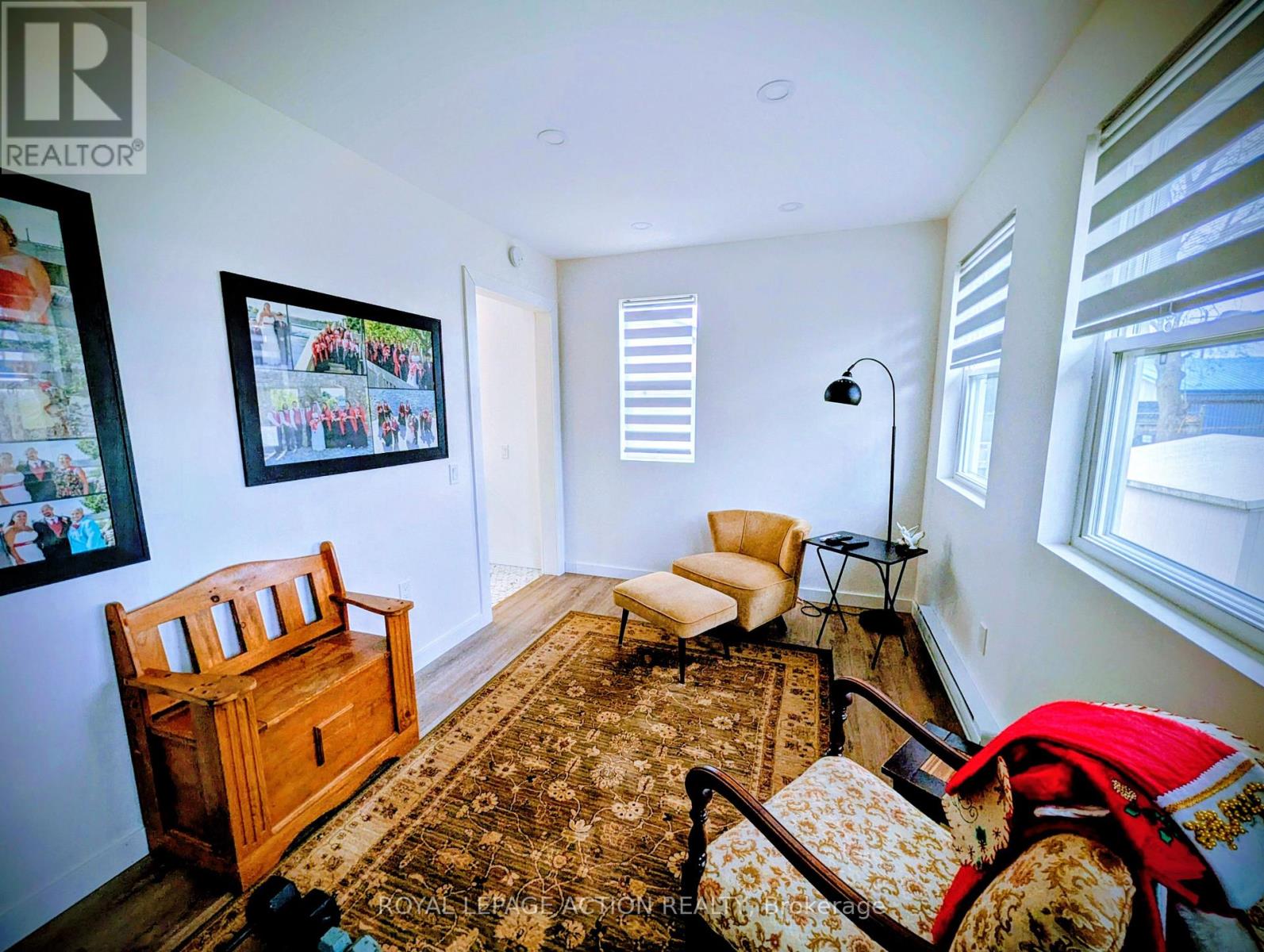 33 Dufferin Street, Brant, Ontario  N0E 1A0 - Photo 9 - X12579584