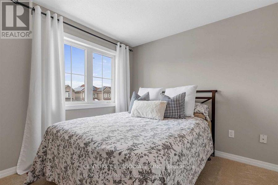 177 Montreal Circle, Hamilton, Ontario  L8E 0C6 - Photo 20 - X12579666