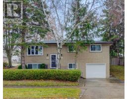 48 MARK CRESCENT, Cambridge, Ontario