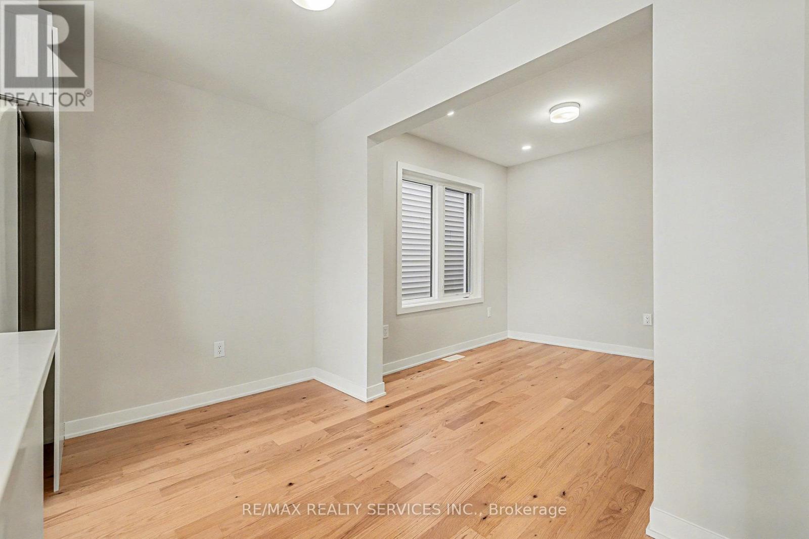 124 Tonic Crescent, Ottawa, Ontario  K2K 1X7 - Photo 16 - X12579702