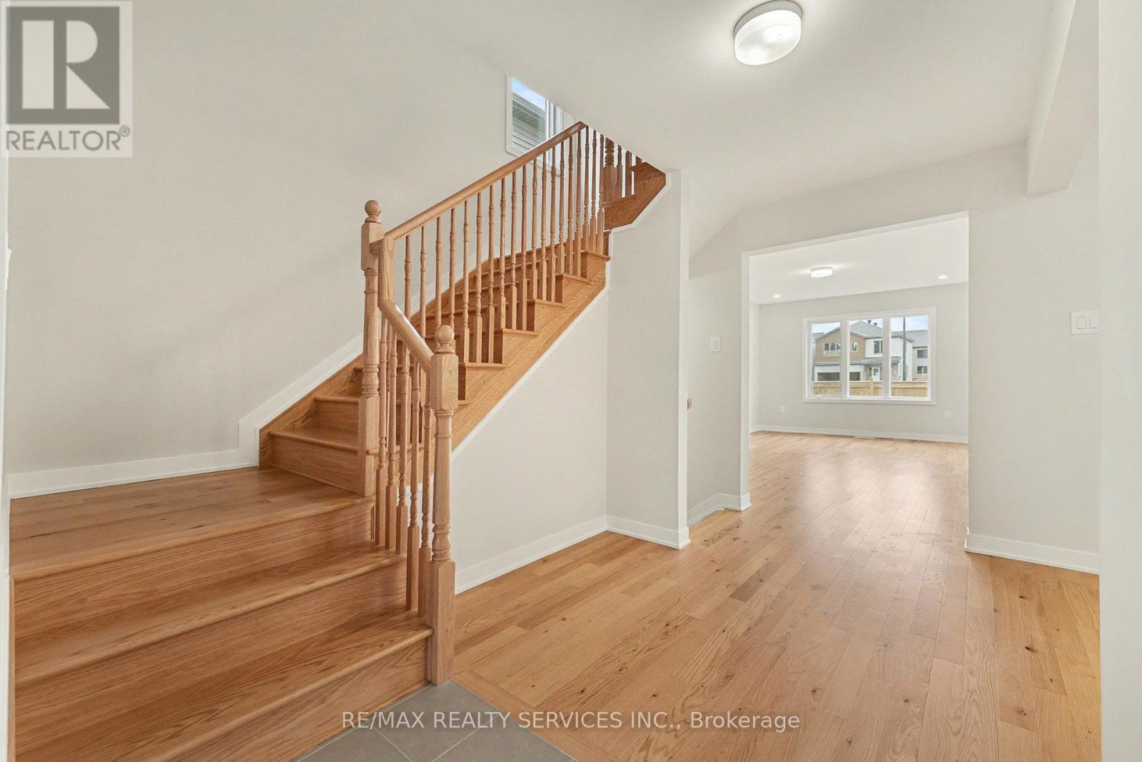 124 Tonic Crescent, Ottawa, Ontario  K2K 1X7 - Photo 19 - X12579702