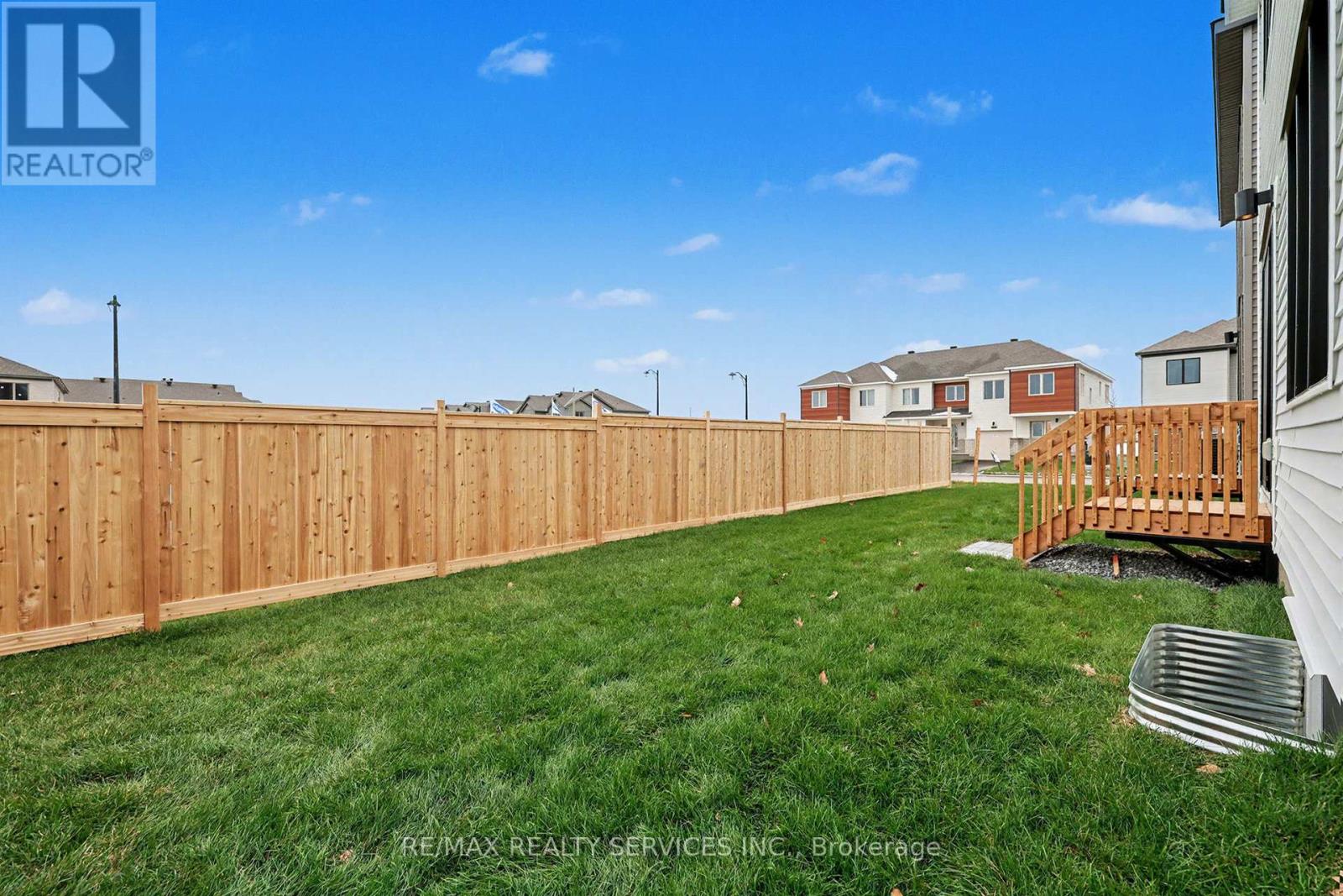 124 Tonic Crescent, Ottawa, Ontario  K2K 1X7 - Photo 33 - X12579702