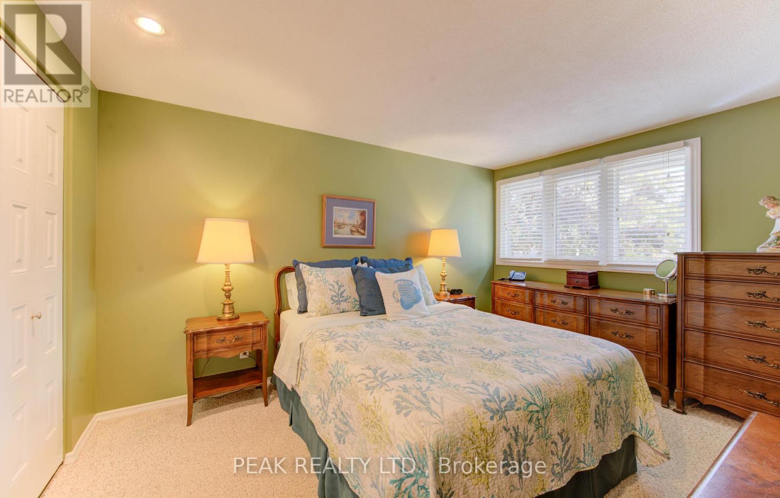 45 Shuh Avenue, Kitchener, Ontario  N2A 2Y1 - Photo 16 - X12579732