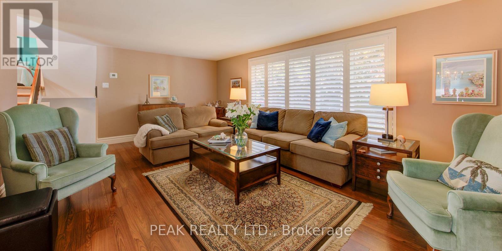 45 Shuh Avenue, Kitchener, Ontario  N2A 2Y1 - Photo 5 - X12579732