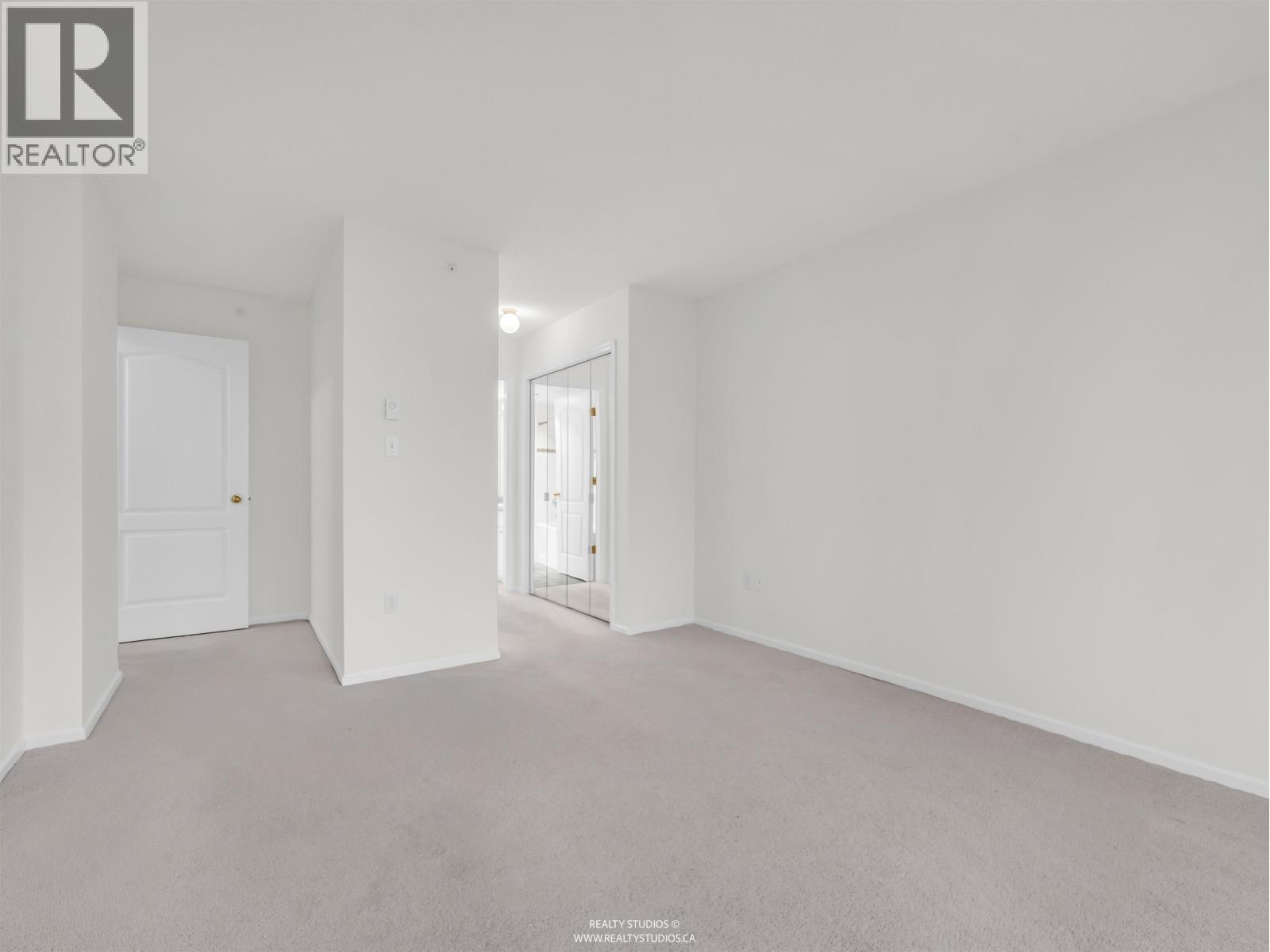 907 1196 Pipeline Road, Coquitlam, British Columbia  V3B 7Z6 - Photo 8 - R3070339