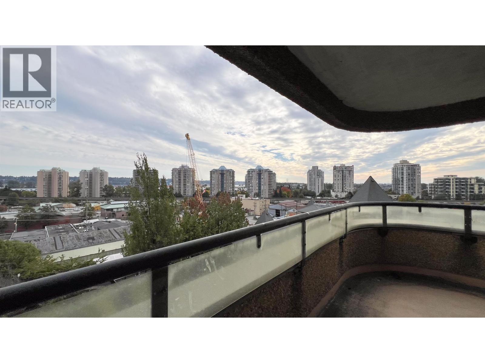 207 1026 Queens Avenue, New Westminster, British Columbia  V3M 6B2 - Photo 2 - R3070347