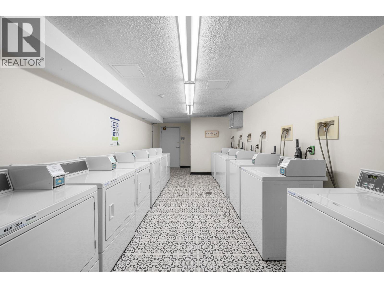 312 3451 Springfield Drive, Richmond, British Columbia  V7E 1Z2 - Photo 21 - R3070352