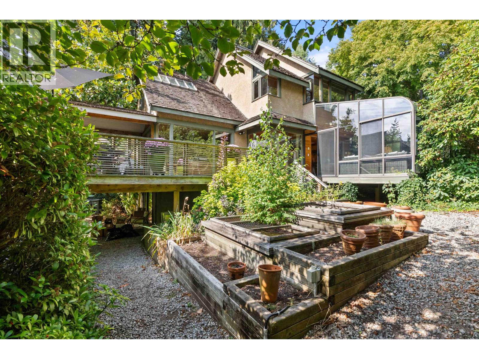 5588 Olympic Street, Vancouver, British Columbia  V6N 1Z5 - Photo 28 - R3070353