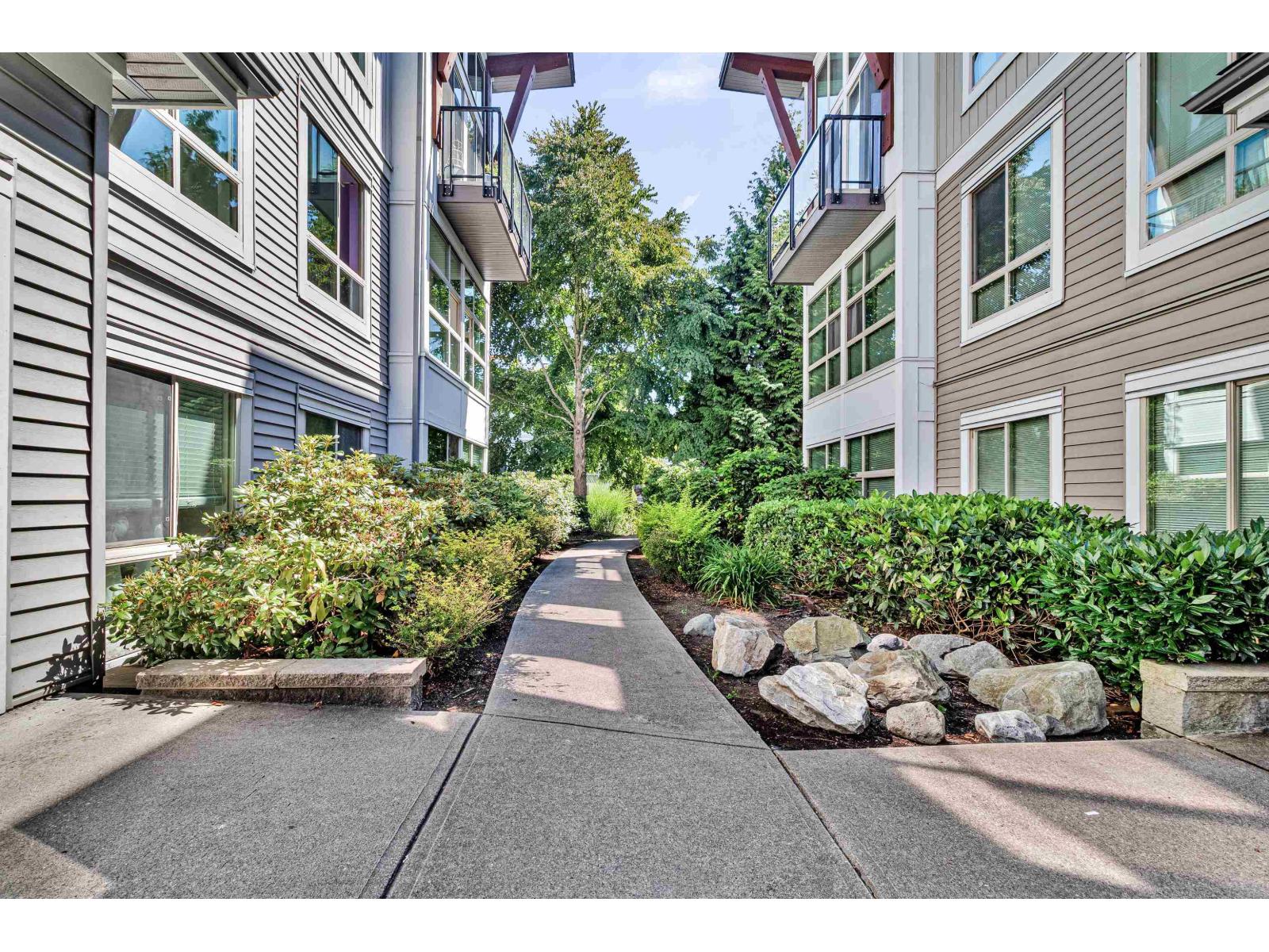 419 6688 120th Street, Surrey, British Columbia  V3W 1T8 - Photo 14 - R3070091