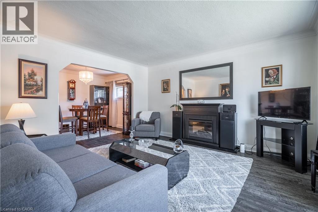 11 Speers Avenue, Toronto, Ontario  M9N 1E9 - Photo 7 - 40750990