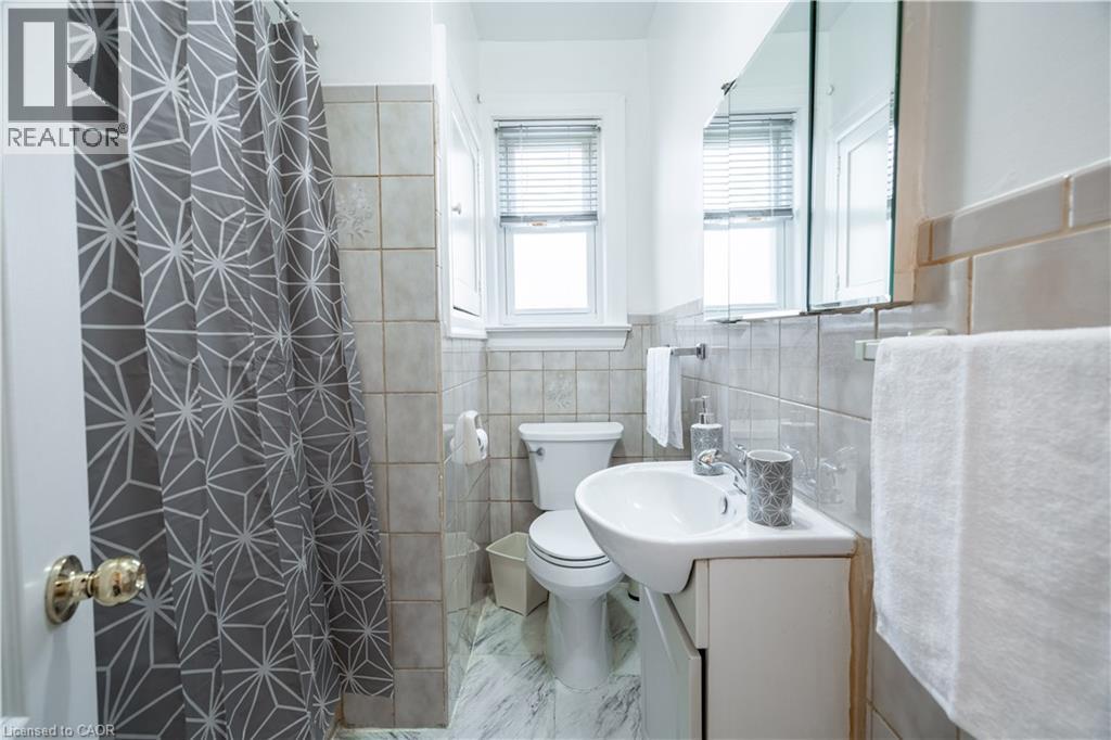 11 Speers Avenue, Toronto, Ontario  M9N 1E9 - Photo 16 - 40750990