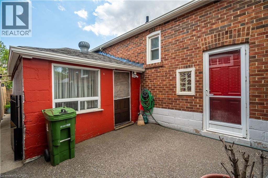 11 Speers Avenue, Toronto, Ontario  M9N 1E9 - Photo 32 - 40750990