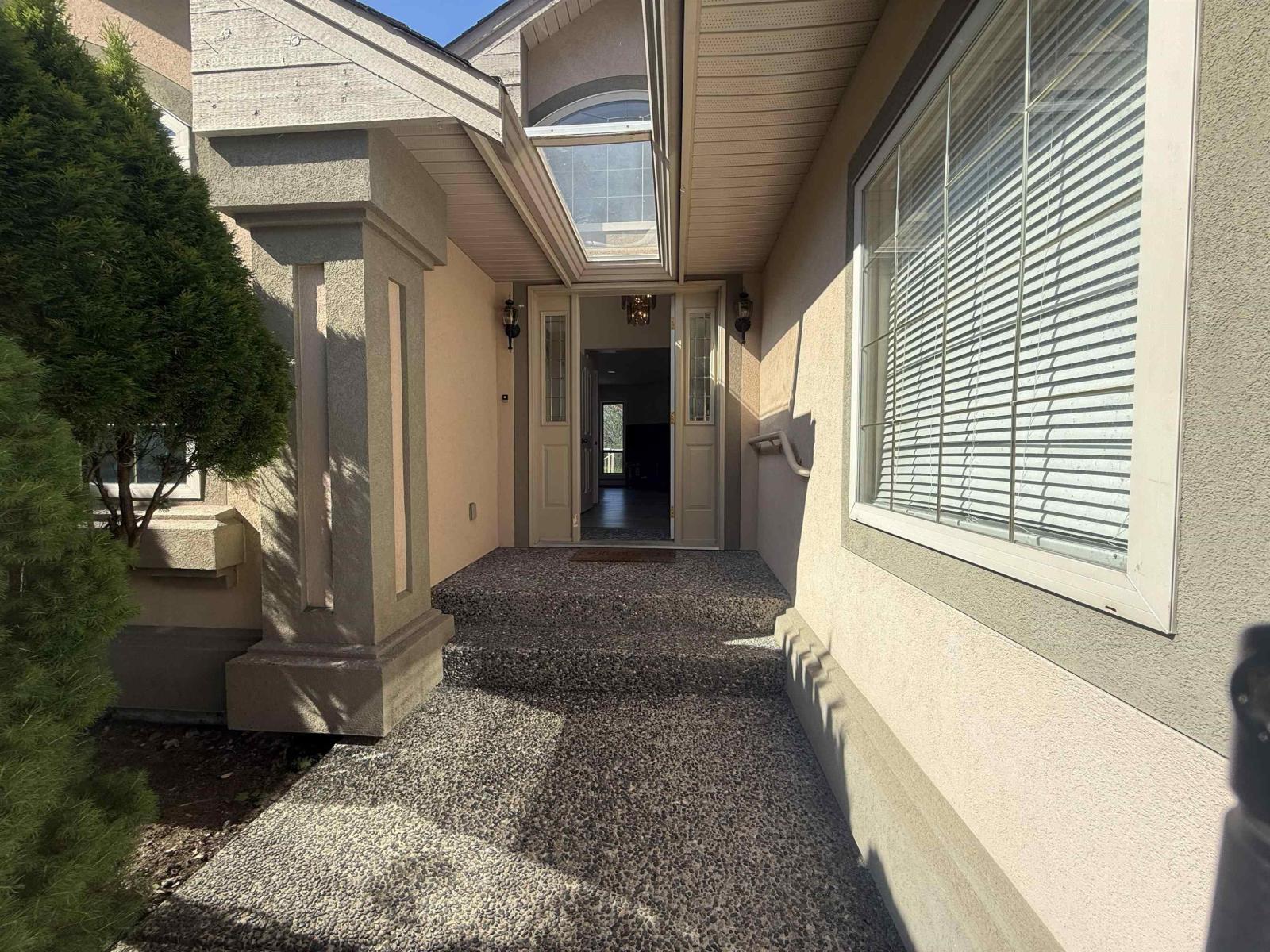 117 43995 Chilliwack Mountain Road, Chilliwack Mountain, Chilliwack, British Columbia  V2R 5M1 - Photo 2 - R3070284