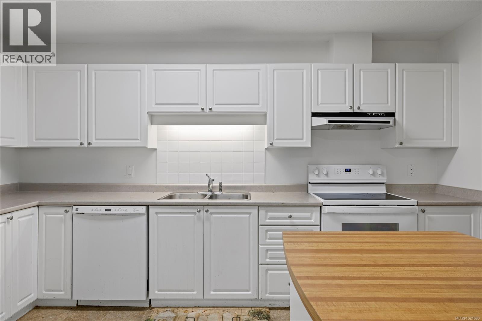 108 354 Morison Ave, Parksville, British Columbia  V9P 2V3 - Photo 2 - 1021090