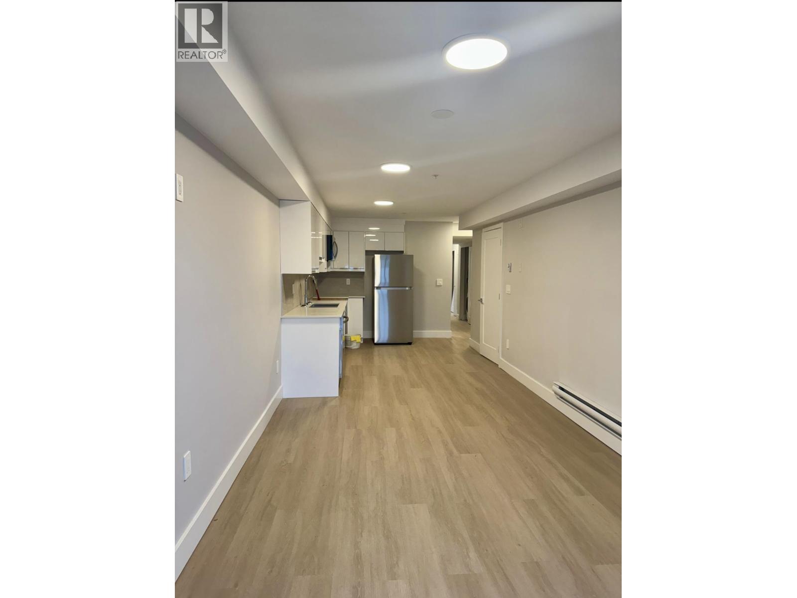 204 3050 Kingsway, Vancouver, British Columbia  V5R 5J7 - Photo 10 - R3068192