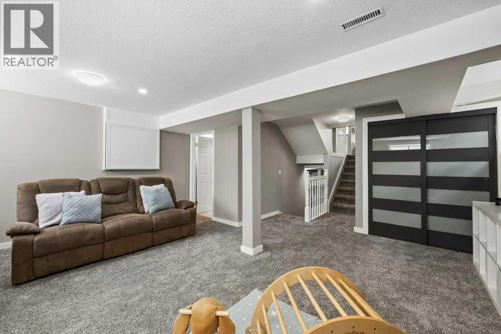 55 Macewan Drive Nw, Calgary, Alberta  T3K 2G2 - Photo 22 - A2250476