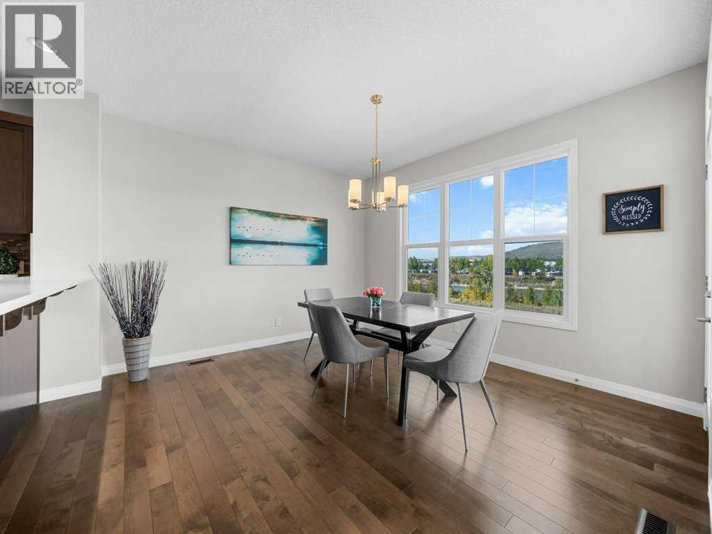 34 Riviera View, Cochrane, Alberta T4C 0Y7 - Photo 14 - A2258579