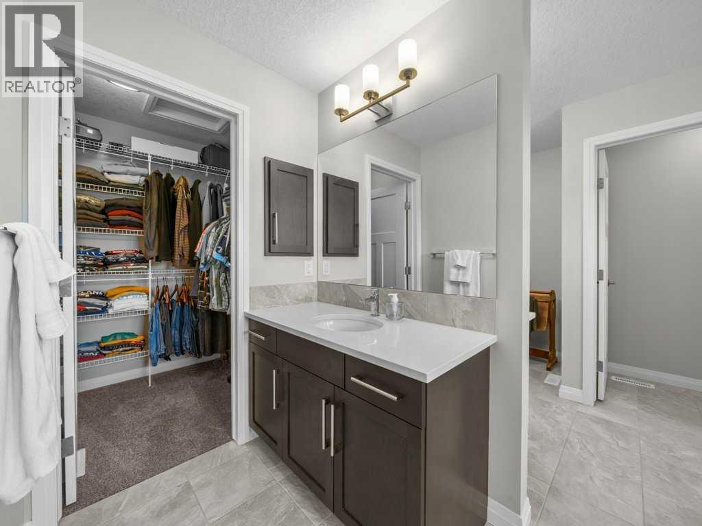 34 Riviera View, Cochrane, Alberta T4C 0Y7 - Photo 26 - A2258579