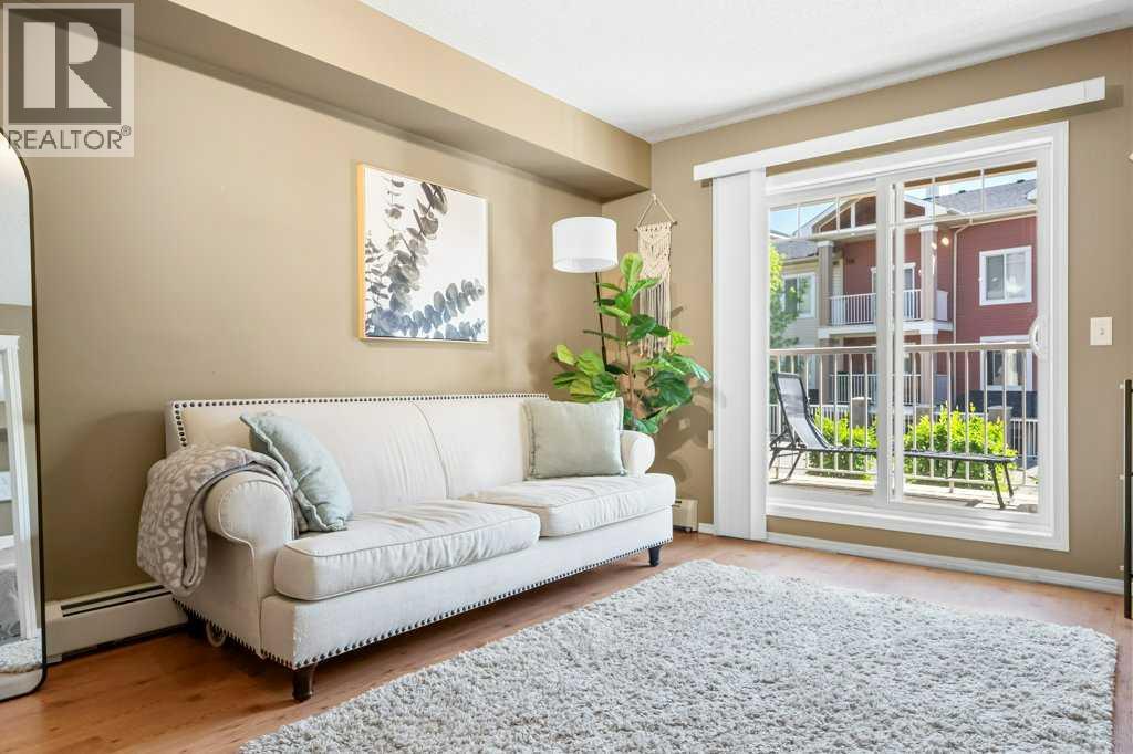 8107, 70 Panamount Drive Nw, Calgary, Alberta  T3K 6L7 - Photo 3 - A2271929