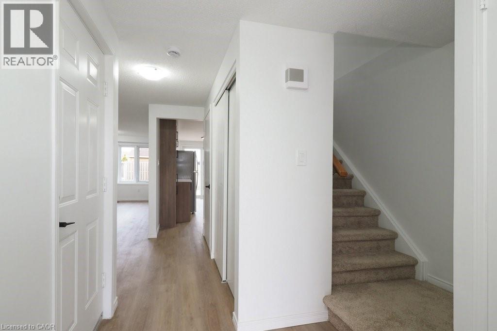 110 Bankside Drive, Kitchener, Ontario  N2N 3E2 - Photo 6 - 40790261