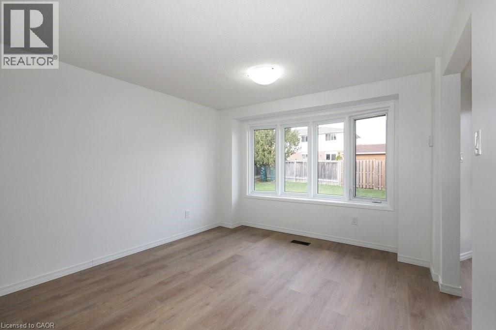 110 Bankside Drive, Kitchener, Ontario  N2N 3E2 - Photo 8 - 40790261