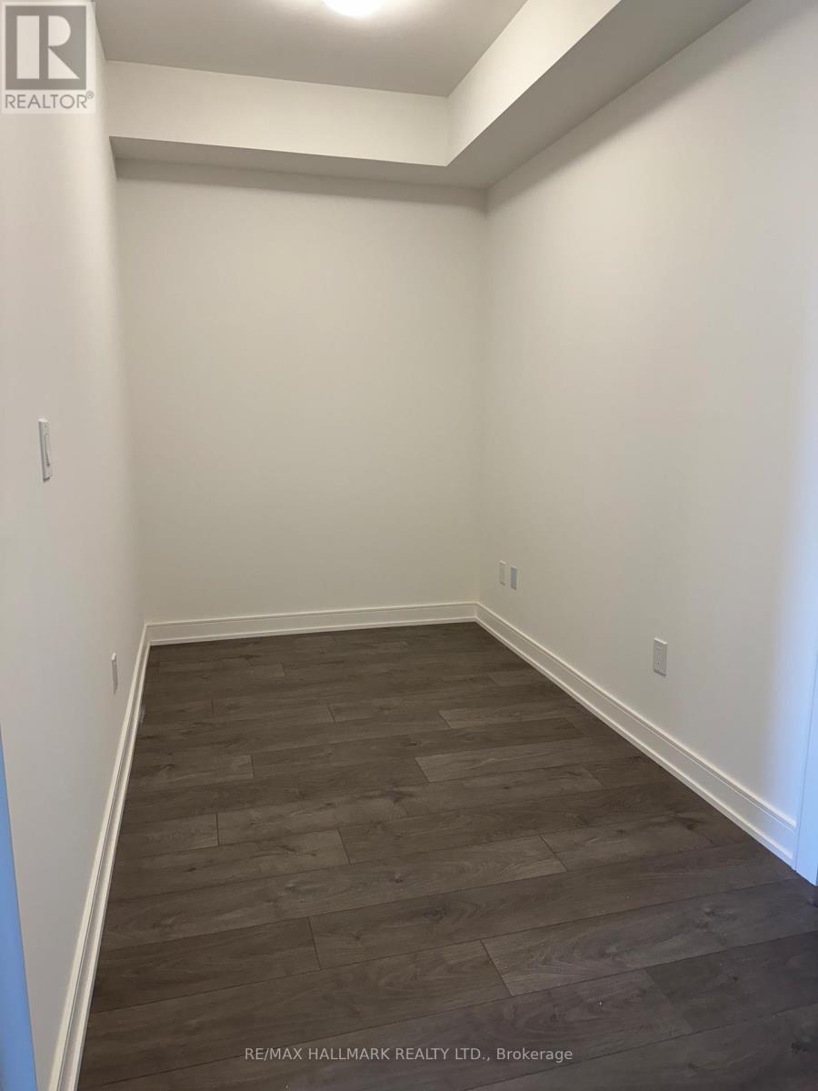 A402 - 705 Davis Drive, Newmarket, Ontario  L3Y 0J1 - Photo 3 - N12579762