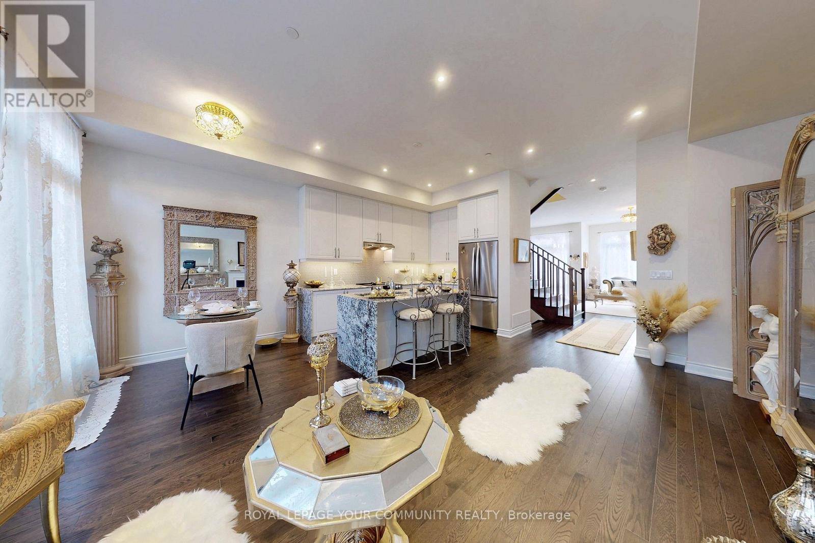 143 Credit Lane, Richmond Hill, Ontario L4E 1G9 - Photo 7 - N12579780