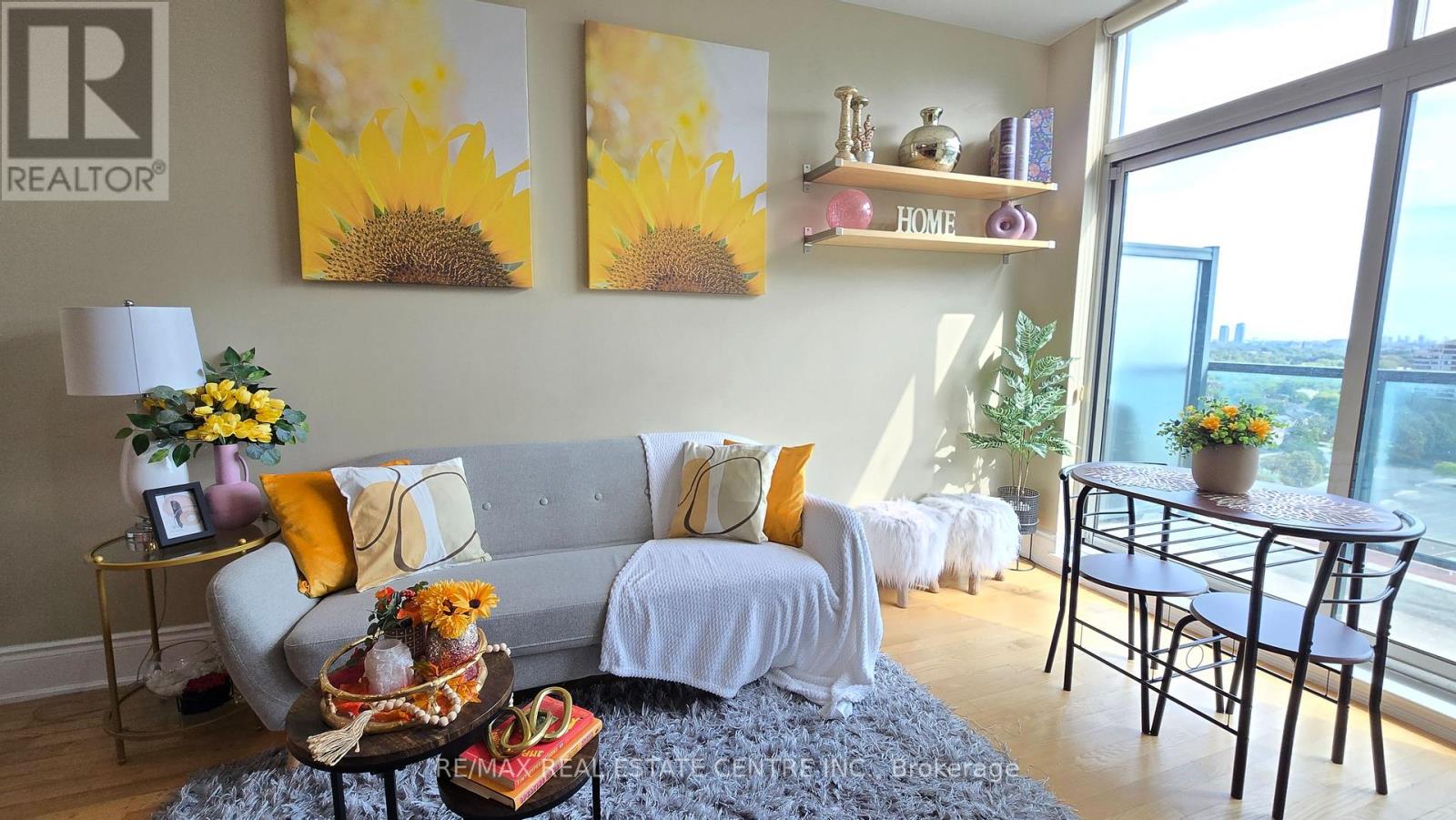 Ph207 - 18 Harding Boulevard, Richmond Hill, Ontario L4C 0T3 - Photo 8 - N12579782