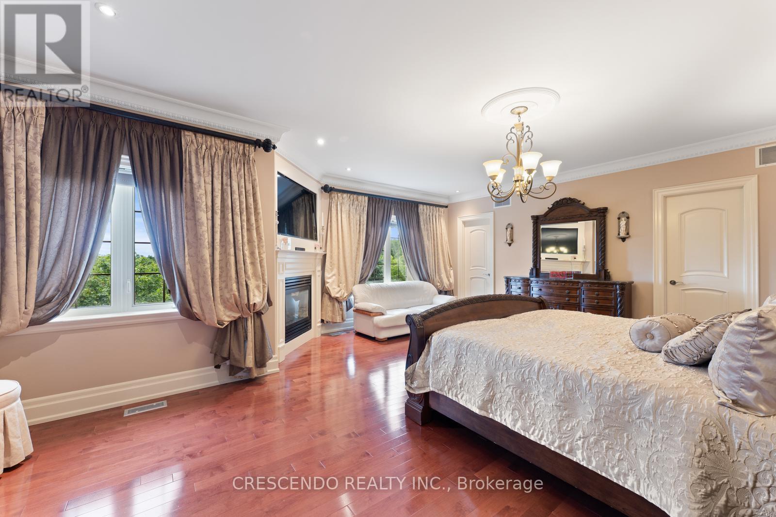 2 Prince Adam Court, King, Ontario  L7B 1M1 - Photo 18 - N12579788