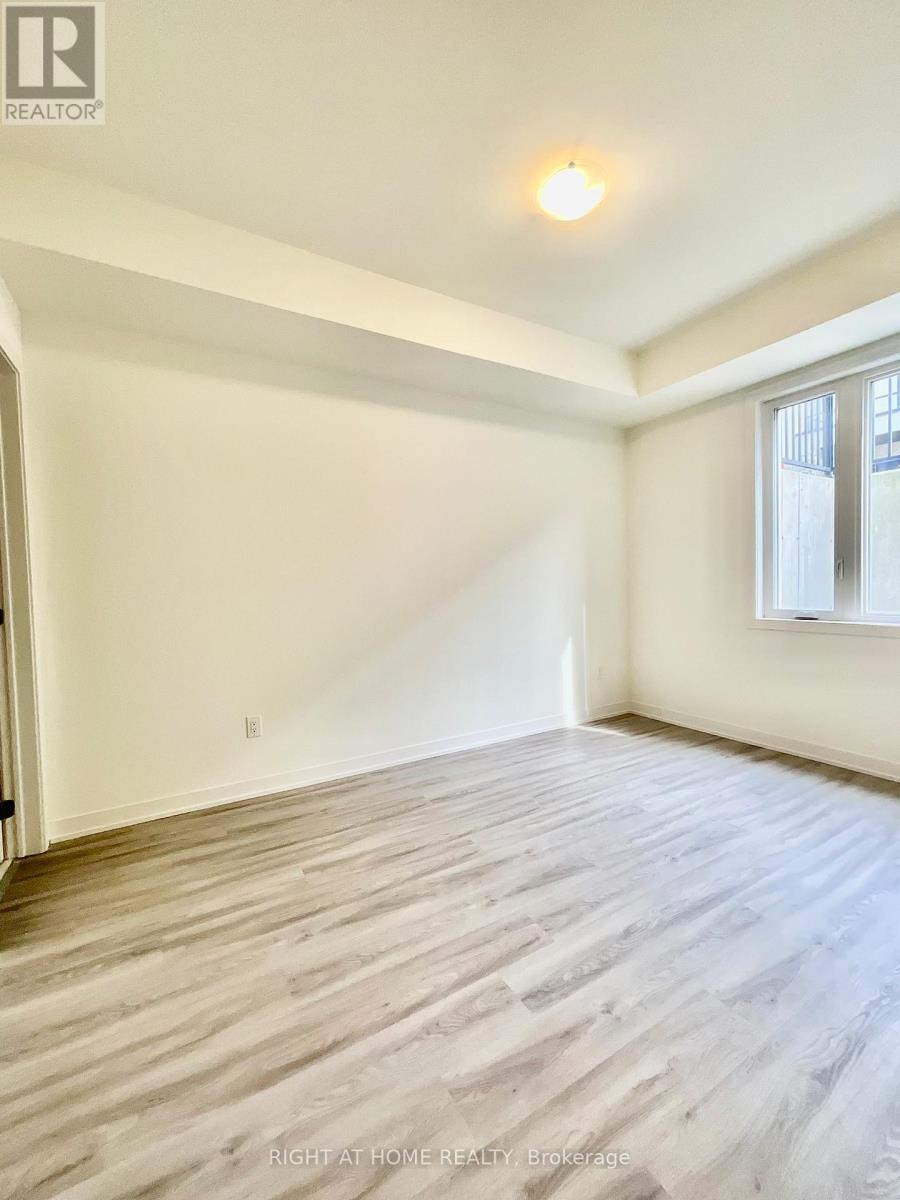 212 - 8 Steckley House Lane, Richmond Hill, Ontario  L4S 0N1 - Photo 12 - N12579804