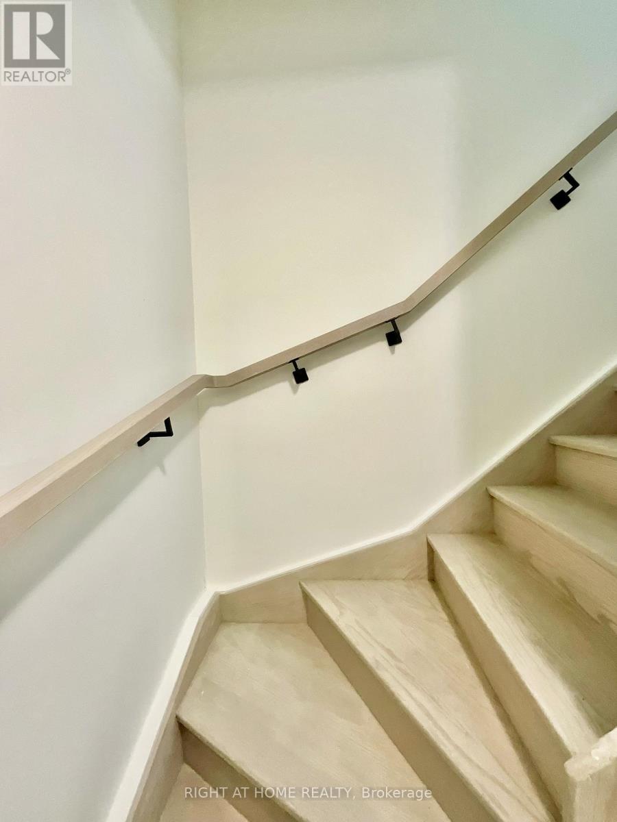 212 - 8 Steckley House Lane, Richmond Hill, Ontario  L4S 0N1 - Photo 22 - N12579804