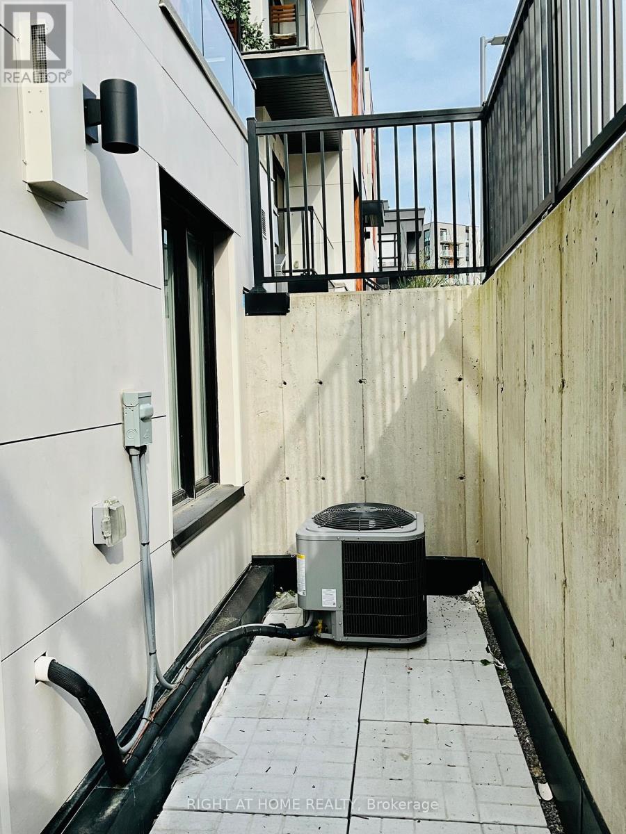 212 - 8 Steckley House Lane, Richmond Hill, Ontario  L4S 0N1 - Photo 24 - N12579804