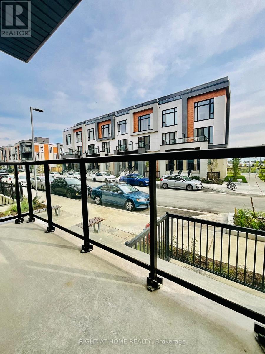 212 - 8 Steckley House Lane, Richmond Hill, Ontario  L4S 0N1 - Photo 7 - N12579804