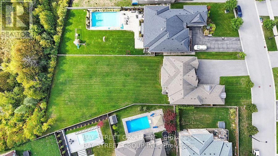 71 Manor Glen Crescent, East Gwillimbury (Mt Albert), Ontario  L0G 1M0 - Photo 43 - N12579838