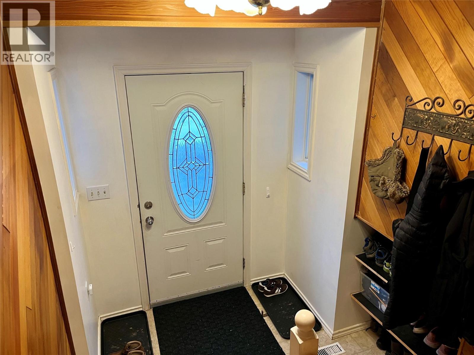 128 Ash Crescent, Tumbler Ridge, British Columbia  V0C 2W0 - Photo 13 - 10369985