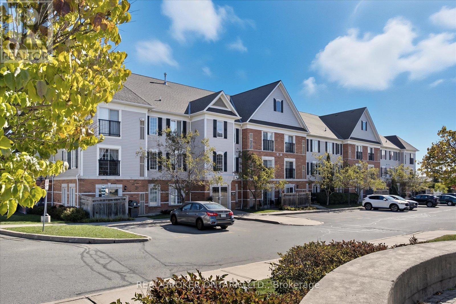 308 - 106 Aspen Springs Drive, Clarington, Ontario  L1C 5N7 - Photo 1 - E12579848