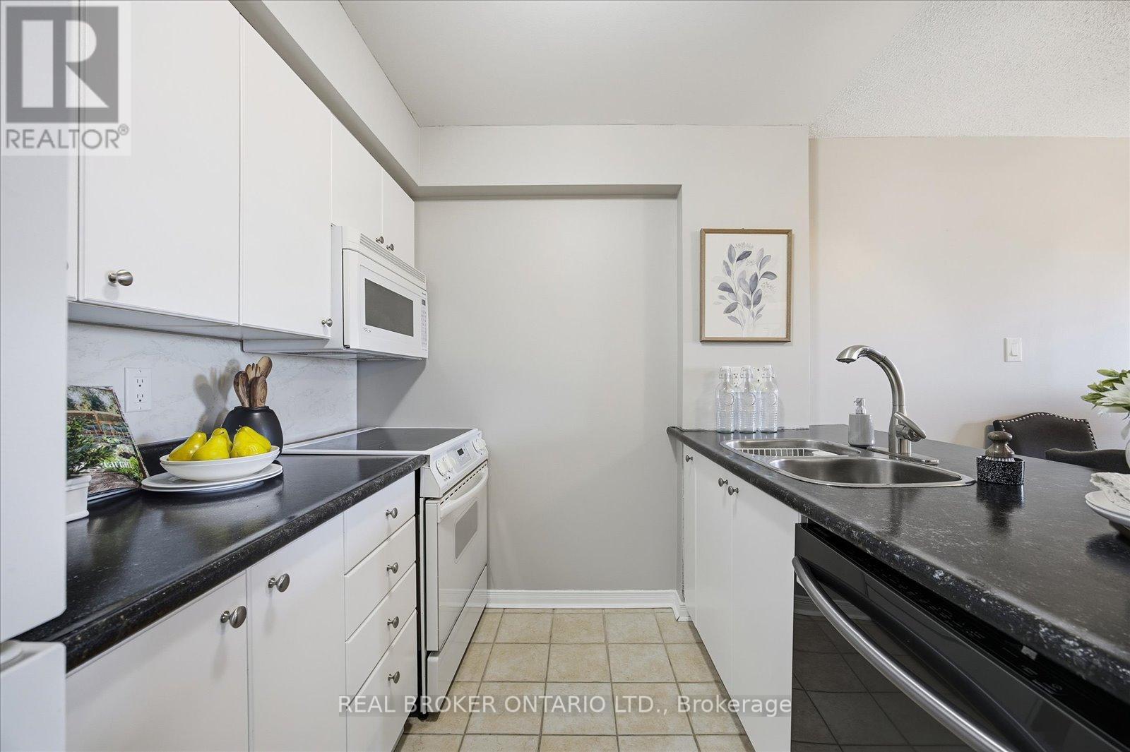 308 - 106 Aspen Springs Drive, Clarington, Ontario  L1C 5N7 - Photo 13 - E12579848