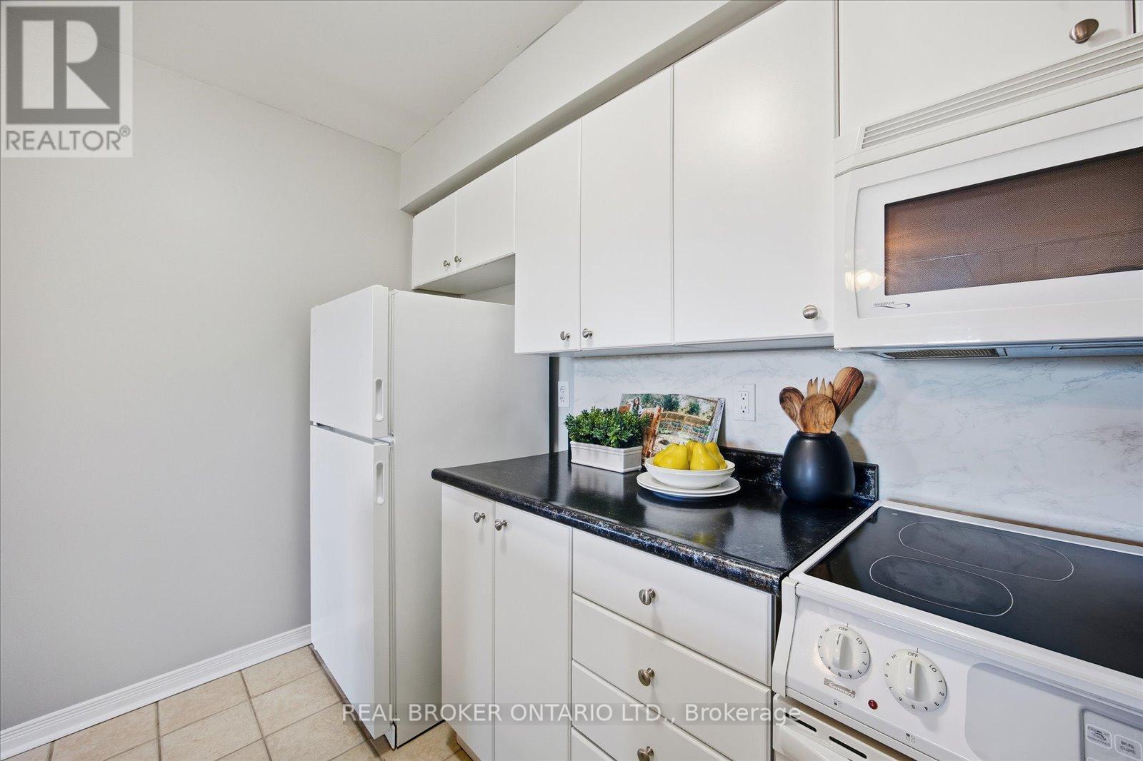 308 - 106 Aspen Springs Drive, Clarington, Ontario  L1C 5N7 - Photo 14 - E12579848