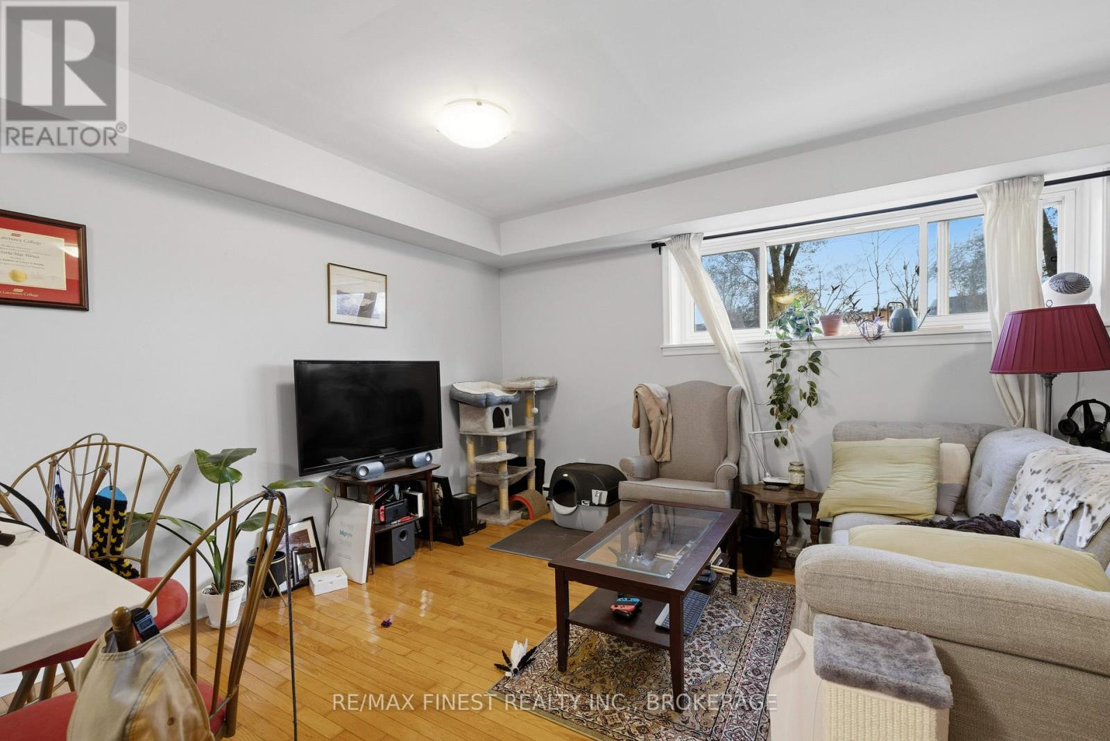 366 Yonge Street, Kingston, Ontario K7M 1G7 - Photo 14 - X12579912