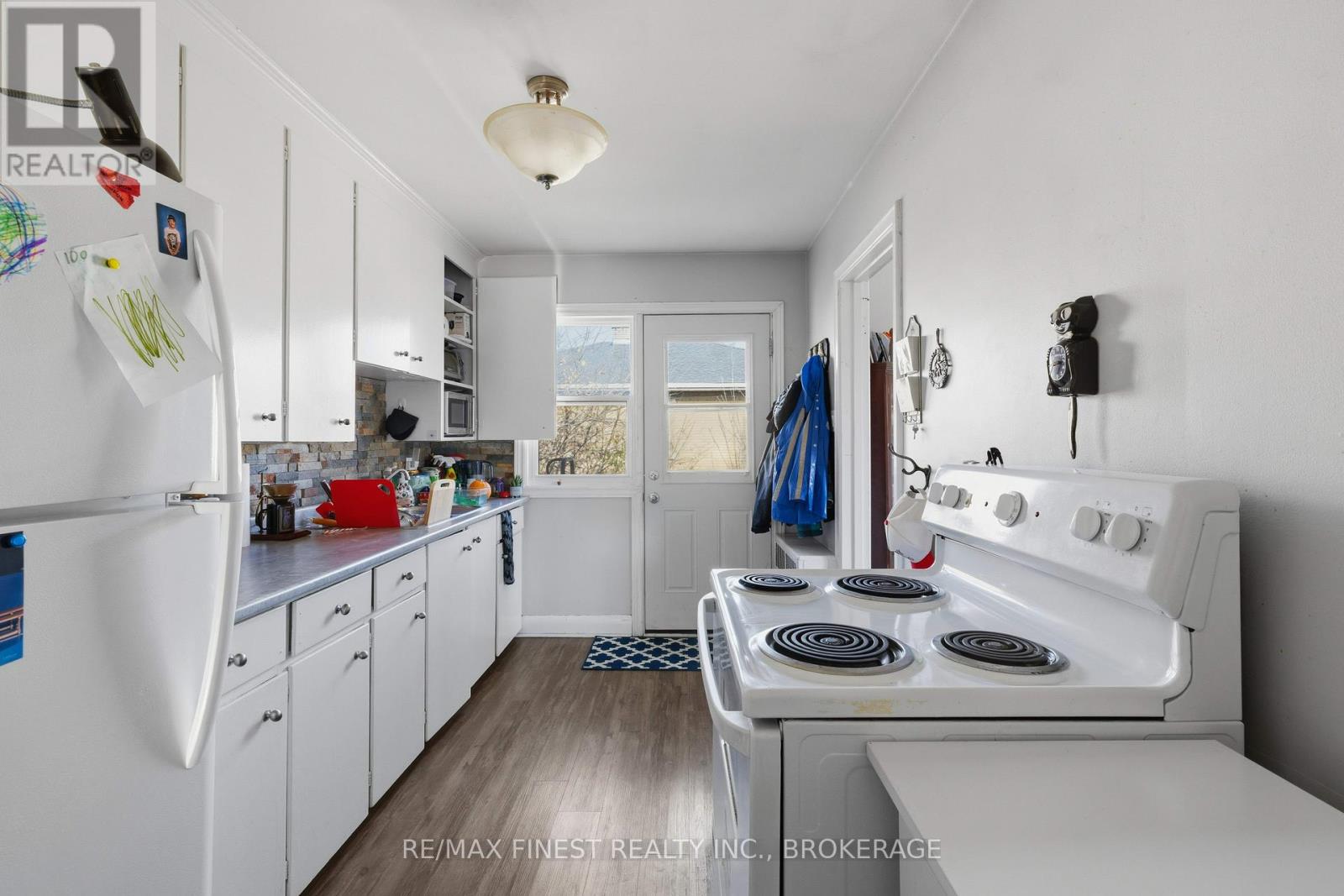 366 Yonge Street, Kingston, Ontario K7M 1G7 - Photo 20 - X12579912