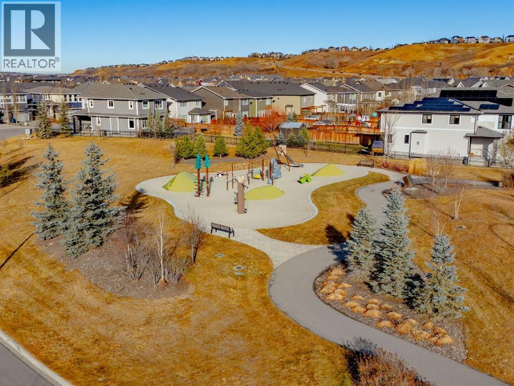 123 Cranbrook Circle Se, Calgary, Alberta  T3M 2L9 - Photo 29 - A2271373