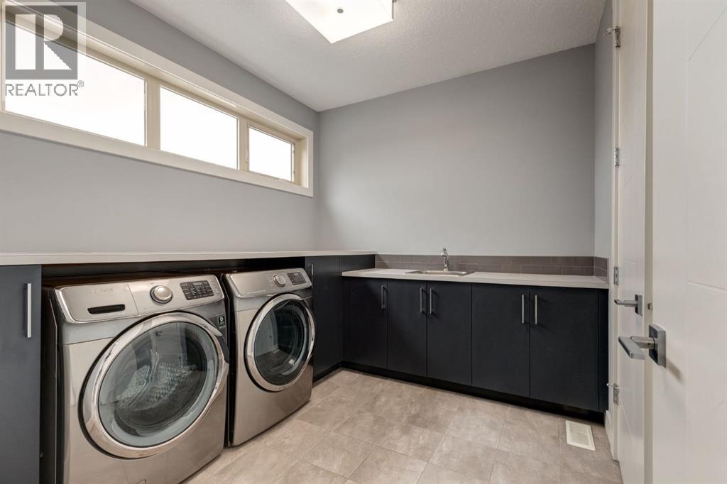 123 Cranbrook Circle Se, Calgary, Alberta  T3M 2L9 - Photo 13 - A2271373