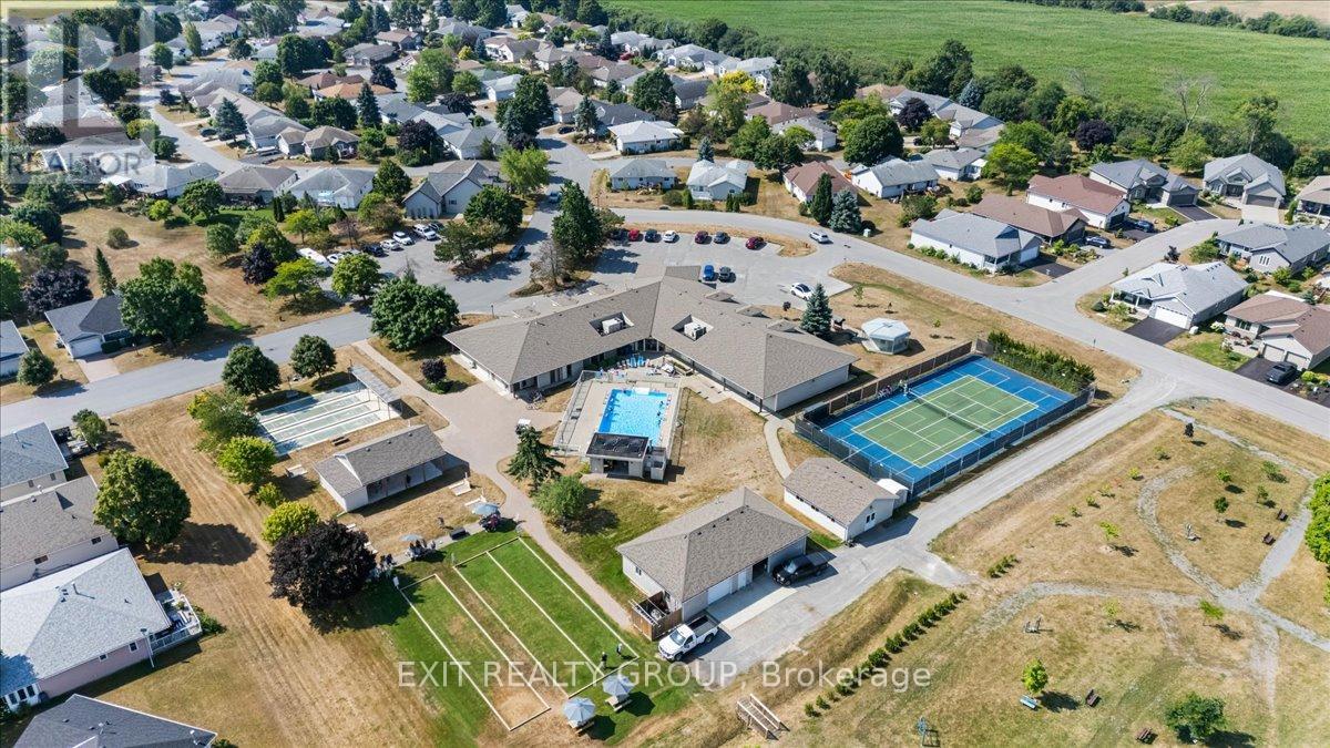 18 Gilbert Crescent, Prince Edward County, Ontario  K0K 3L0 - Photo 2 - X12579894