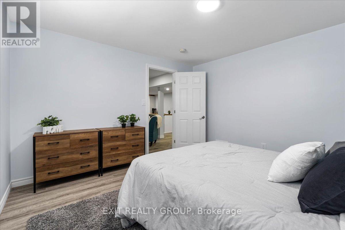 18 Gilbert Crescent, Prince Edward County, Ontario  K0K 3L0 - Photo 39 - X12579894