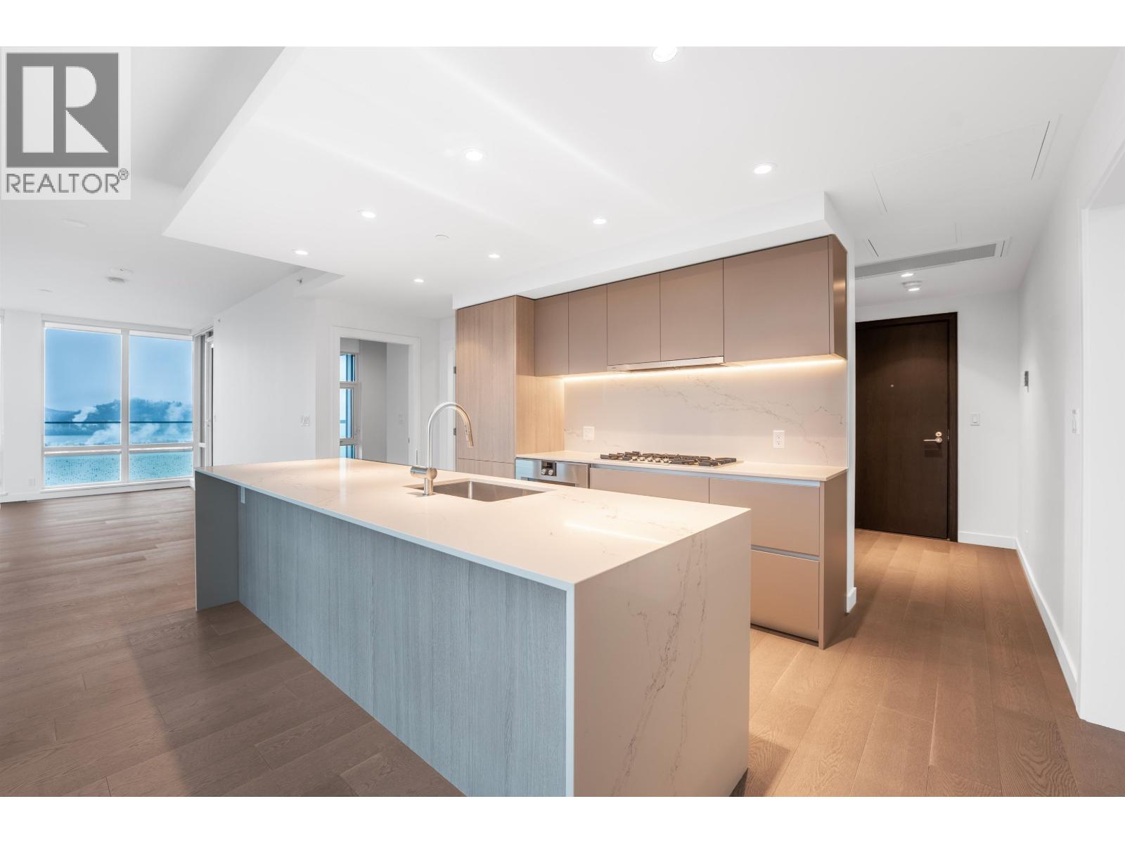 3002 1500 Fern Street, North Vancouver, British Columbia  V7J 0E6 - Photo 3 - R3070275