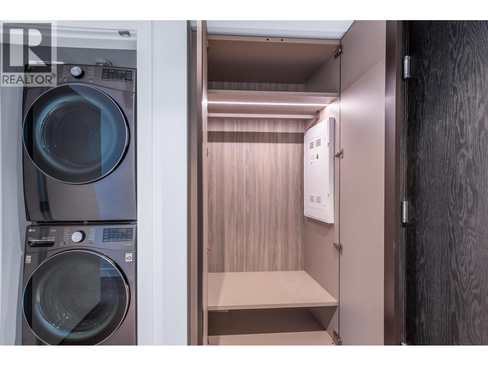 3002 1500 Fern Street, North Vancouver, British Columbia  V7J 0E6 - Photo 11 - R3070275