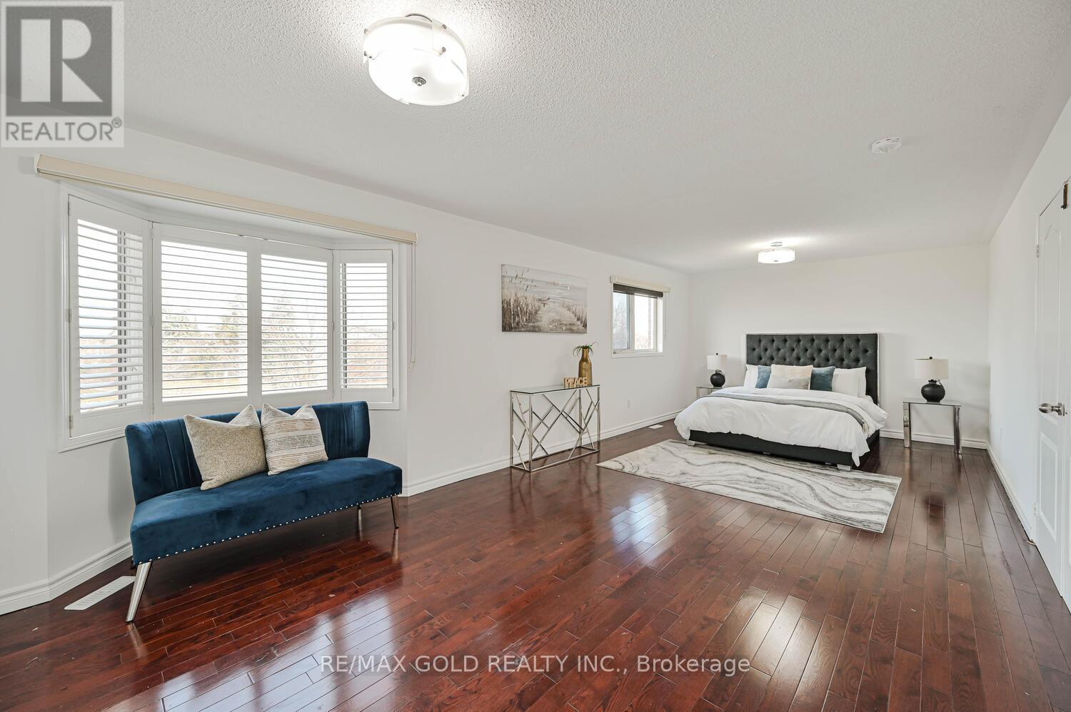 51 Jack Rabbit Crescent, Brampton, Ontario L6R 2E4 - Photo 26 - W12570028