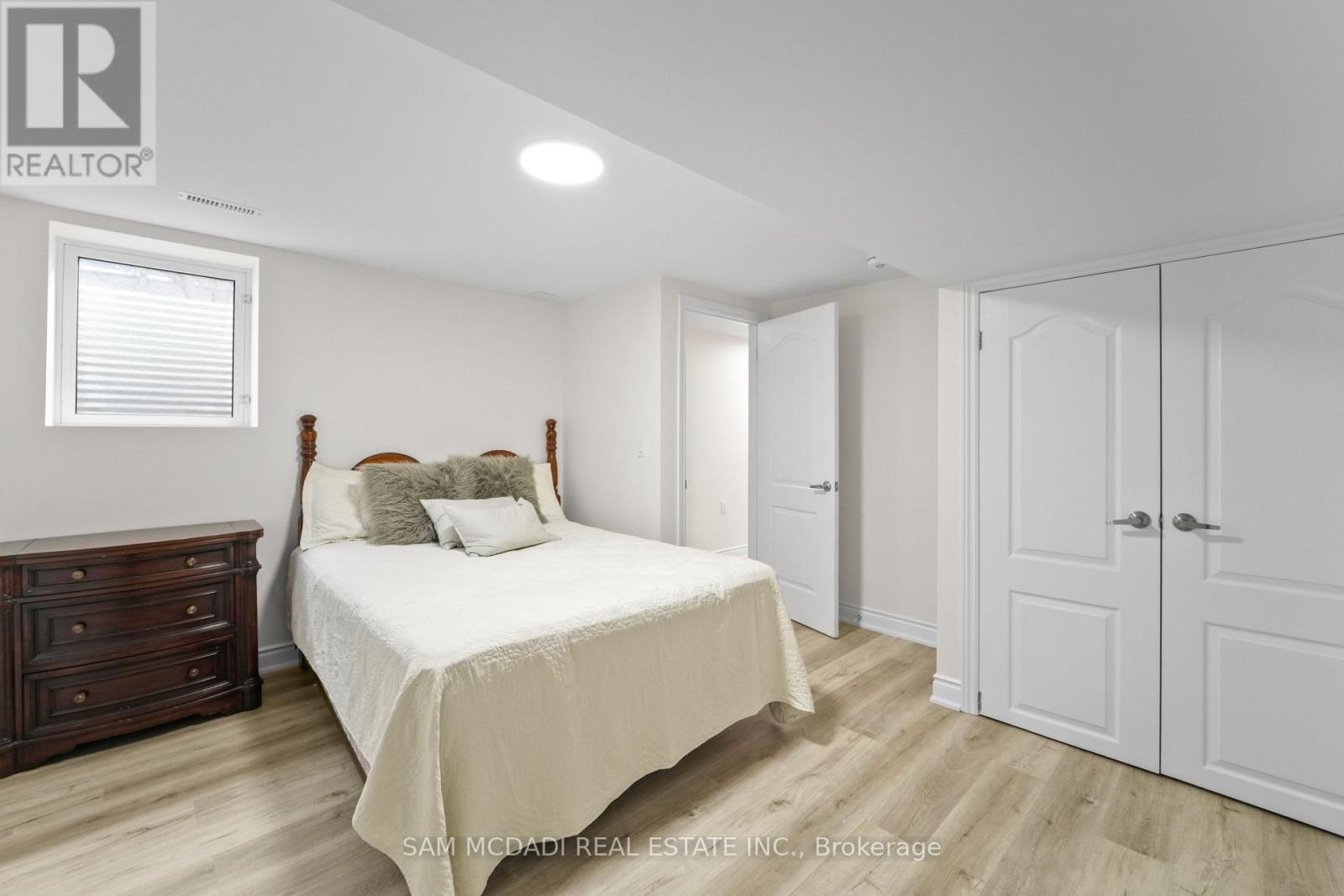 904 Somerville Terrace, Milton, Ontario  L9T 5T9 - Photo 13 - W12579760